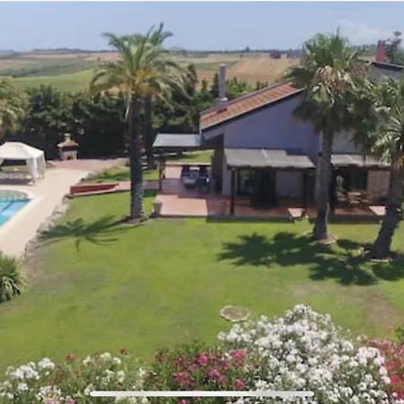 Private Luxury Mesokhórion